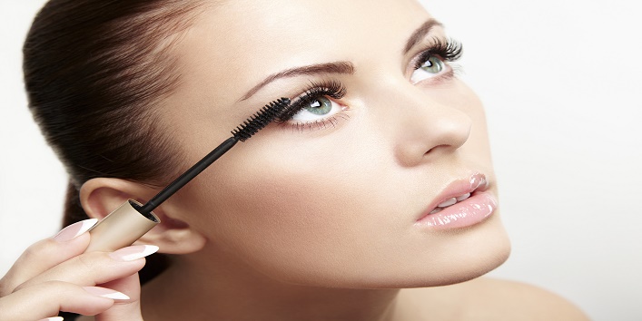 Avoid using mascara with fibers